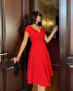 Kadın Kısa Kollu Kruvaze Yaka Eteği Volanlı Krep Elbise - Görsel 2