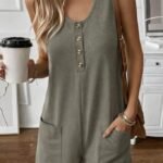 Kadın Omuz Askılı önden Düğmeli Waffle Kısa Tulum