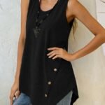 Kadın Askılı Yuvarlak Yakalı Asimetrik Kesim Detaylı Viskon Bluz