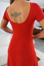 Kadın Kısa Kollu Sırt Dekolteli Yırtmaç Detaylı Viskon Elbise - Görsel 3