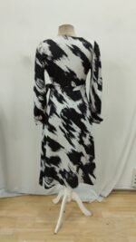 Kadın Uzun Kollu Kruvaze Yakalı Yandan Bağlamalı Desenli Mini Modal Elbise - Görsel 10