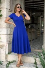 Kadın Kısa Kollu V Yakalı Yırtmaçlı Midi Viskon Elbise - Görsel 2