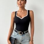 Kadın Siyah Kalp Yaka Beyaz Biyeli Kaşkorse Bluz Atlet