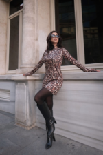 Kadın Uzun Kollu Sırtı Açık Bağlamalı Leopar Desenli Kısa Dalgıç Elbise - Görsel 12