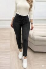 Kadın Yüksek Bel Belden Kuşaklı Yırtık Detaylı Kot Pantolon - Görsel 2