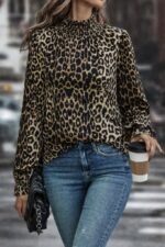 Kadın Uzun Kollu Gipe Detaylı Balıkçı Yaka Leopar Desenli Süprem Bluz