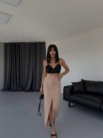 GABARDİN UZUN ÖNDEN YIRTMAÇLI ETEK - Kahverengi - Görsel 2