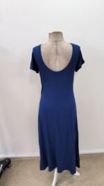 Kadın Kısa Kollu Sırt Dekolteli Yırtmaç Detaylı Viskon Elbise - Görsel 5