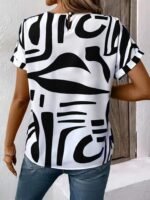 Kadın Kısa Kollu Yuvarlak Yaka Desenli Süprem Bluz - Görsel 4