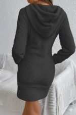 Kadın Uzun Kollu Kapşonlu Cepli Mini Peluş Elbise - Görsel 3