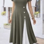 Kadın Kısa Kollu Asimetrik Yakalı Düğme Detaylı Midi Viskon Elbise