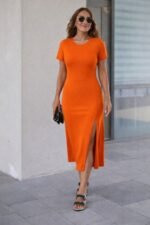 Kadın Kısa Kollu Bisiklet Yaka Yandan Yırtmaçlı Midi Viskon Elbise