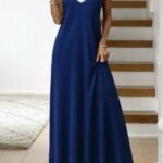 Kadın Ip Askılı V şerit Yakalı Uzun Viskon Elbise