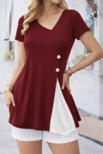 Kadın Kısa Kollu Asimetrik V Yakalı Düğme Detaylı Viskon Bluz - Görsel 2