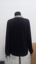 Kadın Uzun Kollu V Hakim Yakalı Desenli Ithal Krep Bluz - Görsel 8