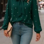 Kadın Uzun Kollu Yakadan Fiyonklu Incili Ithal Krep Bluz