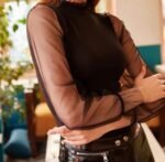 Kadın Kolları Tül Detaylı örme Krep Kumaş Bluz - Görsel 2