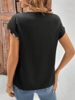 Kadın Kısa Kollu V Yakalı önden Düğmeli Leopar Desen Detaylı Viskon Bluz - Görsel 5