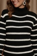 Kadın Uzun Kollu Degaje Yaka çizgili Sonya Iplik Mini Boy Triko Elbise (kemersiz) - Görsel 2