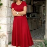 Kadın Kısa Kollu V Yakalı Yırtmaçlı Midi Viskon Elbise