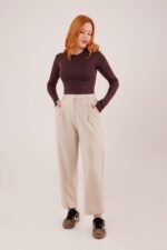 Kapama Cep Detaylı Krem Pantolon - Görsel 4