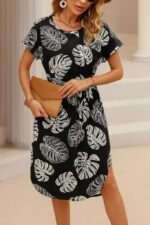 Kadın Kısa Kollu Bisiklet Yaka Desenli Kuşaklı örme Krep Midi Elbise - Görsel 2