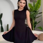 More İnci Detaylı Elbise