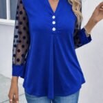 Kadın Uzun Kollu Yakadan Düğmeli Kolları Tül Detaylı Viskon Bluz