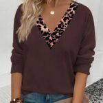 Kadın Uzun Kollu V Yakalı Leopar Detaylı Viskon Iki Iplik Bluz