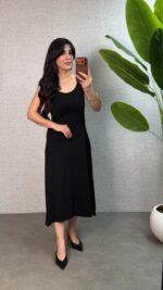 Kadın Askılı Yuvarlak Yaka Süprem Kumaş Elbise