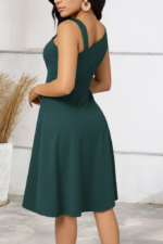 Kadın Tek Omuzu şerit Detaylı Kolsuz Yandan Düğme Detaylı Viskon Elbise - Görsel 3