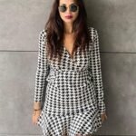 Kadın Uzun Kollu Kruvaze Yaka Kazayağı Mikro Mini Boy Elbise