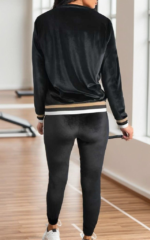 Kadın Uzun Kollu V Yaka Yakası Ve Kol Ağzı şerit Detay Kadife Takım - Görsel 6