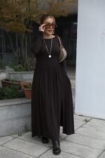 Kadın Kayık Yaka Sırt Dekoltesi Ve Yırtmaç Detay Maxi Boy Elbise