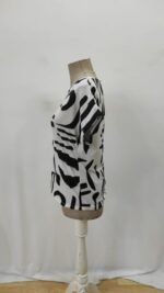 Kadın Kısa Kollu Yuvarlak Yaka Desenli Süprem Bluz - Görsel 6