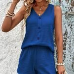 Kadın Askılı Kolsuz V Yakalı önden Düğmeli Bürümcük Bluz Ve Short Ikili Takım