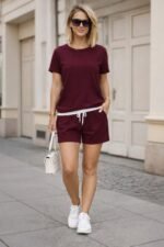 Kadın Kısa Kollu Bisiklet Yaka Viskon Iki Iplik Kumaş Bluz Ve şort Ikili Takım