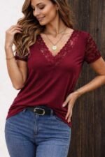 Kadın Kısa Kollu V Yakalı Dantelli Viskon Bluz - Görsel 3