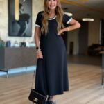 Kadın Kısa Kollu Yuvarlak Yaka Yandan Yırtmaçlı Midi Viskon Elbise