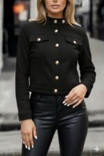 Kadın Uzun Kollu Yakadan Ve önden Düğmeli Süet Kısa Ceket