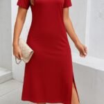 Kadın Kısa Kollu Bisiklet Yaka Yandan Yırtmaçlı Viskon Elbise