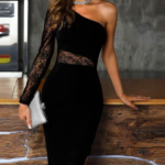 Kadın Siyah Tek Kol Dantel Detay Omuz Dekolte Krep Elbise