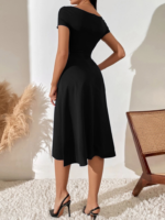 Kadın Kısa Kollu V Yakalı önden Pileli Janjan Krep Elbise - Görsel 2