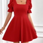 Kadın Kısa Kollu Kare Yakalı Kiloş Ithal Krep Elbise