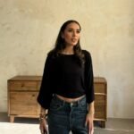 Kadın Kayık Yaka Yarasa Kol Dökümlü Kısa Bluz