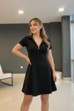 Kadın Kısa Kollu Yakası Fermuarlı Kısa Viskon Iki Iplik Elbise - Görsel 4