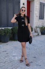 Kadın Kısa Kollu Bisiklet Yaka önden Fiyonk Detaylı Ithal Krep Elbise - Görsel 3