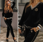 Kadın Uzun Kollu V Yaka Yakası Ve Kol Ağzı şerit Detay Kadife Takım