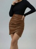 Kadın Yüksek Bel Yandan Fermuarlı Pileli Mini Deri Etek - Görsel 3