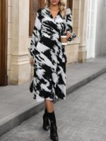 Kadın Uzun Kollu Kruvaze Yakalı Yandan Bağlamalı Desenli Mini Modal Elbise - Görsel 5